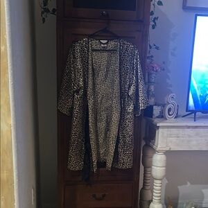 Secret Treasures Animal Print Wrap